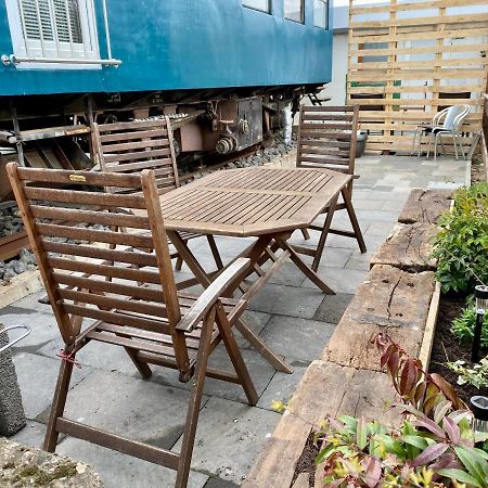 Gleis 2, Waggon Mit Ofen, Optional Mit Whirlpool Und Sauna Dahlem  Eksteriør bilde