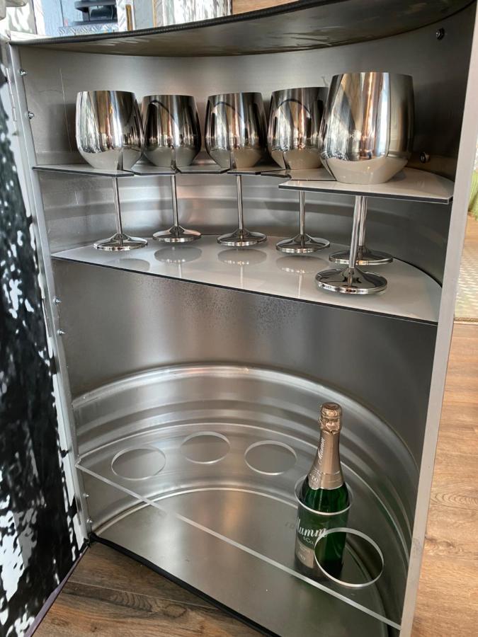 Gleis 2, Waggon Mit Ofen, Optional Mit Whirlpool Und Sauna Dahlem  Eksteriør bilde